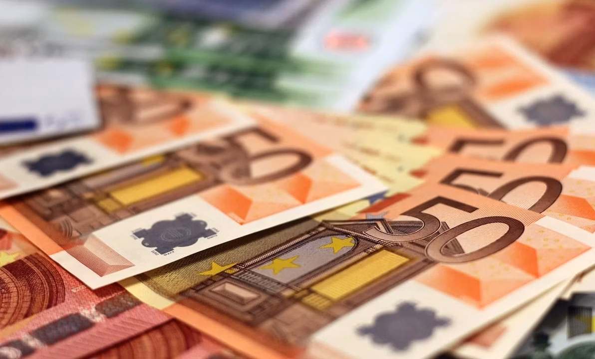 Combien emprunter avec 3000 euros par mois selon son profil